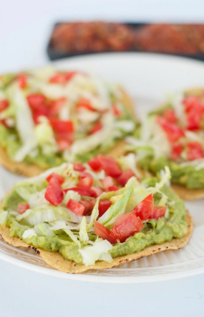 Yummy Guacamole Tostadas are not only healthy, fresh and delicious but they are also incredibly easy to make! A great vegetarian and gluten free meal.